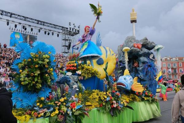 情意盎然：法国521浪漫节日庆祝活动